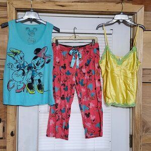 Disney/No Boundaries womans pj clothing   size Large